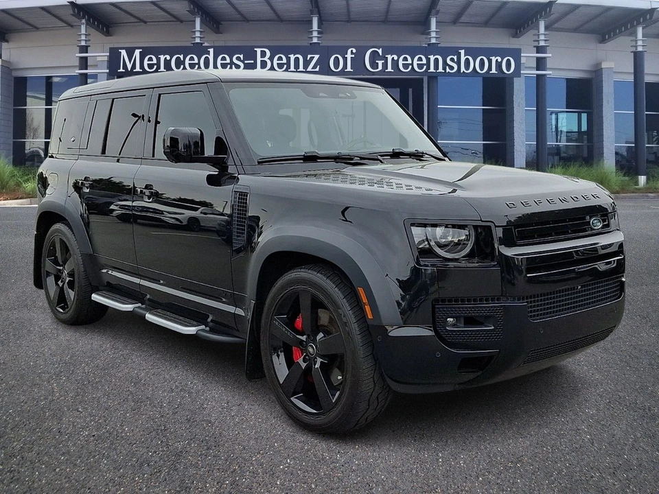 2023 Land Rover Defender L663 - Image 3 of 31