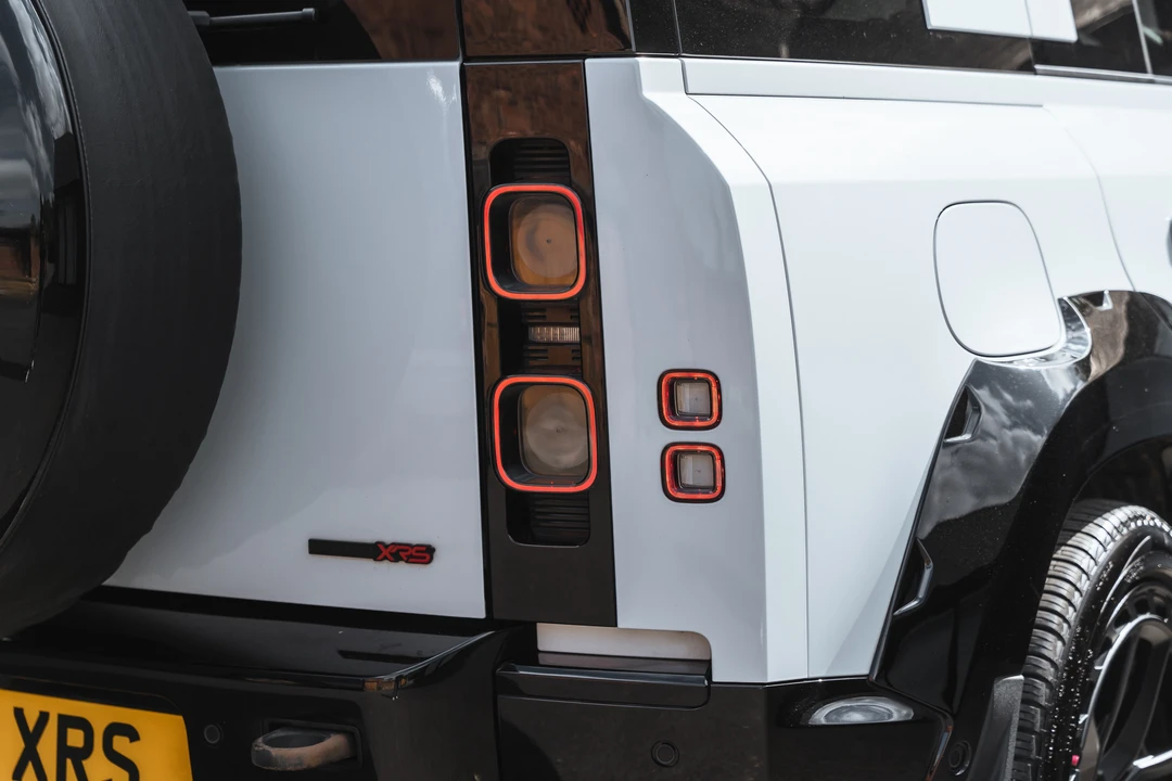 2023 Land Rover Defender 110 - Image 24 of 31