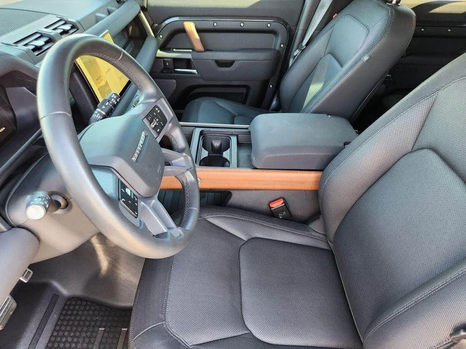 2023 Land Rover Defender L663 - Image 10 of 20
