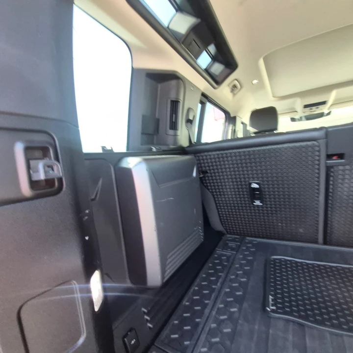 2023 Land Rover Defender L663 - Image 17 of 23