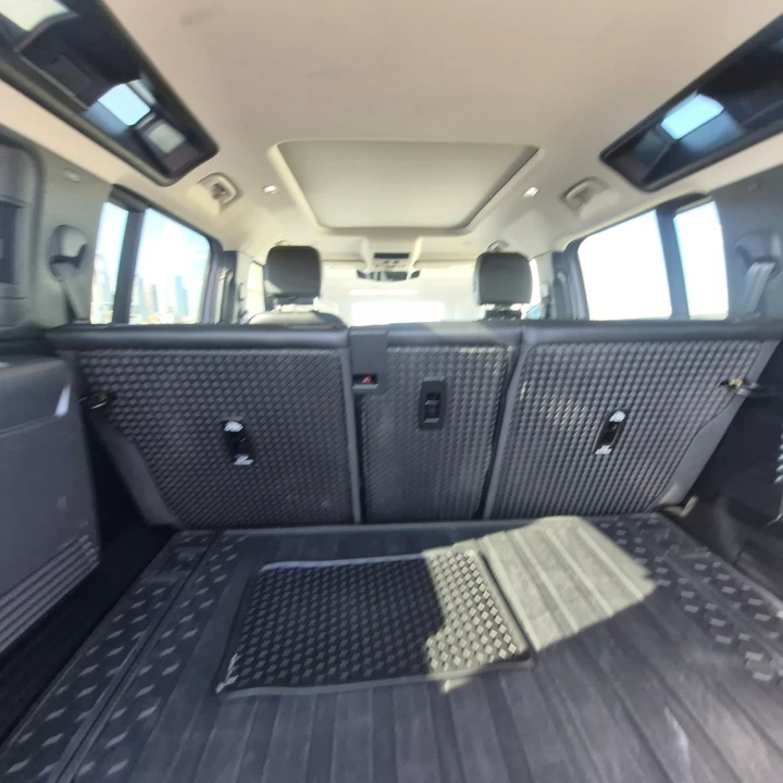2023 Land Rover Defender L663 - Image 20 of 23