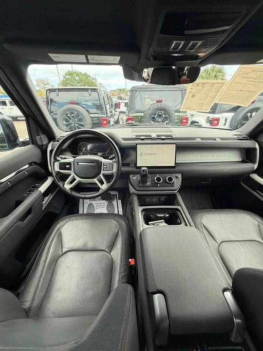 2023 Land Rover Defender L663 - Image 7 of 12