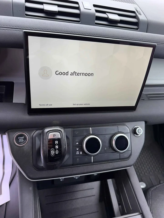 2023 Land Rover Defender L663 - Image 8 of 12