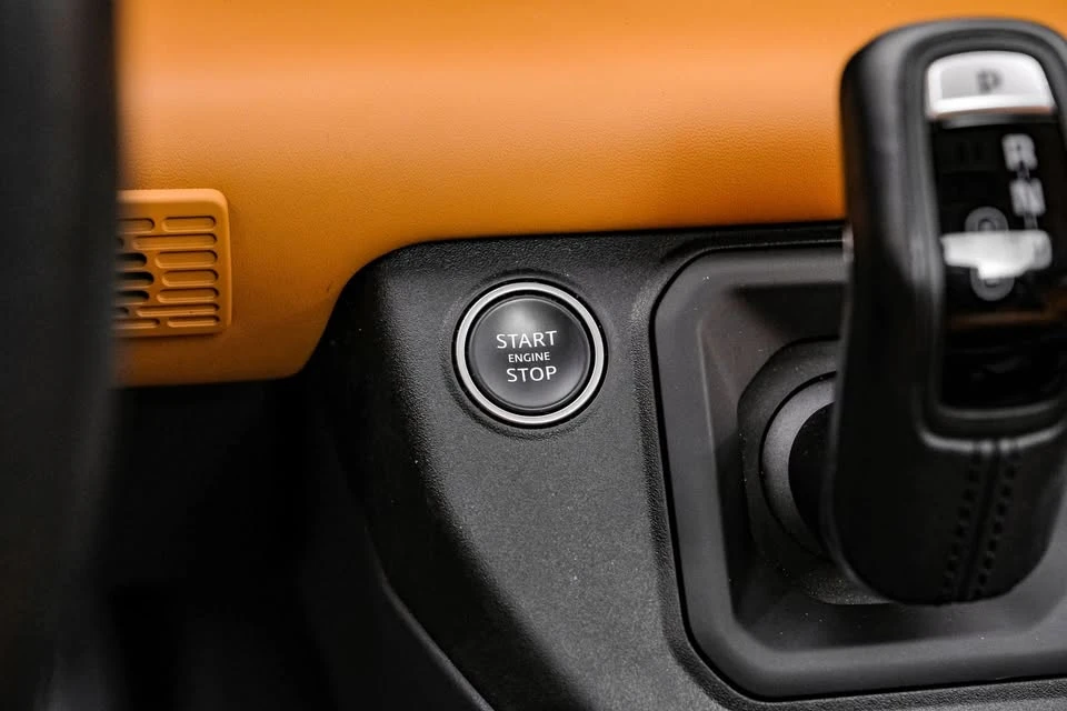2023 Land Rover Defender L663 - Image 4 of 20