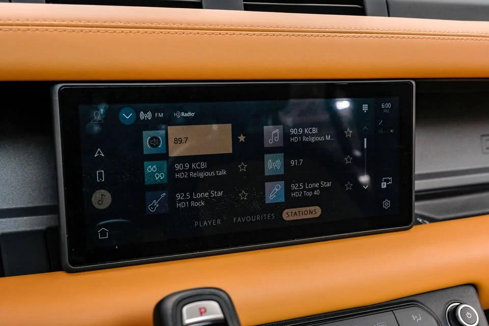 2023 Land Rover Defender L663 - Image 16 of 20