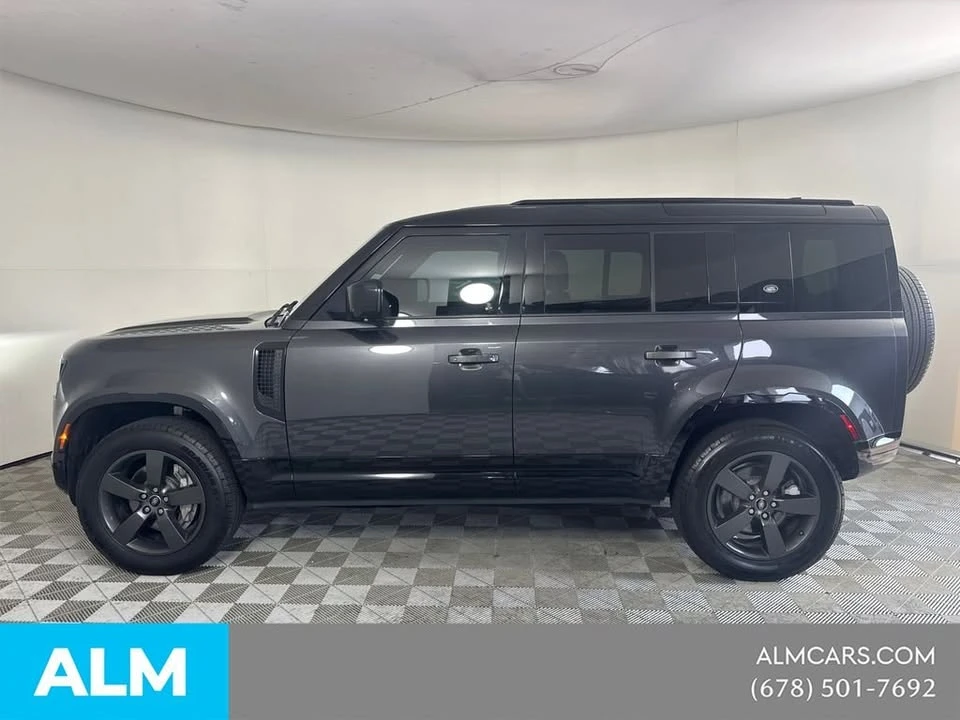 2023 Land Rover Defender L663 - Image 11 of 20