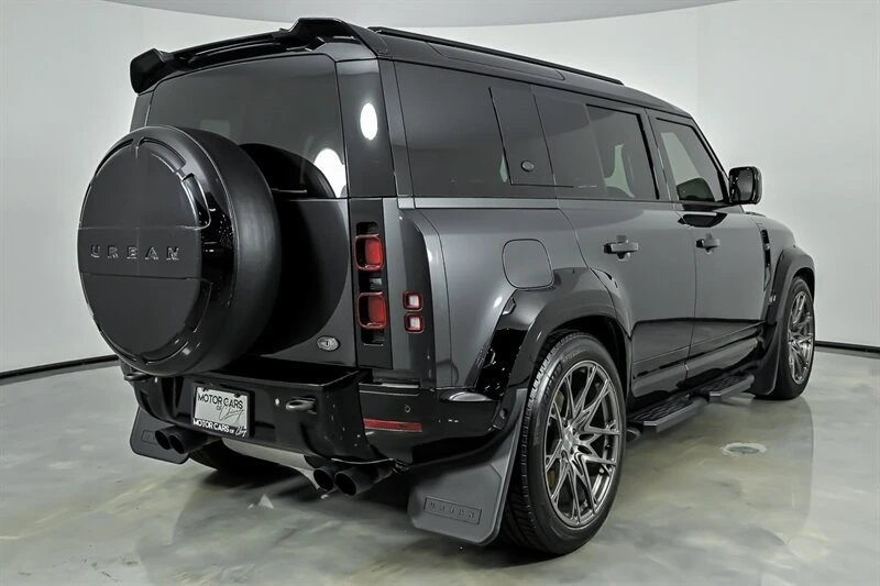 2023 Land Rover Defender L663 - Image 10 of 31
