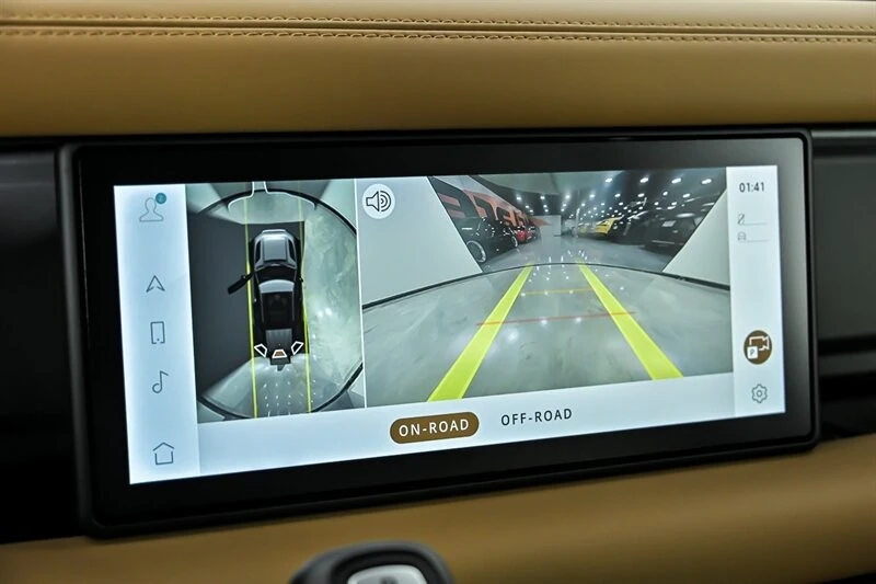 2023 Land Rover Defender L663 - Image 30 of 31