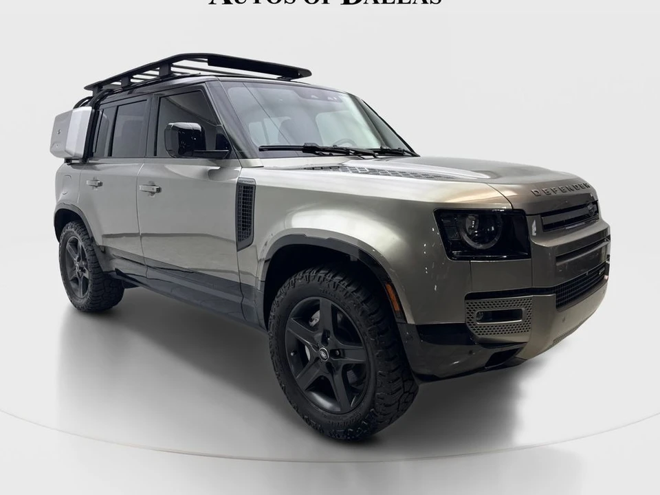 2023 Land Rover Defender L663 - Image 4 of 31