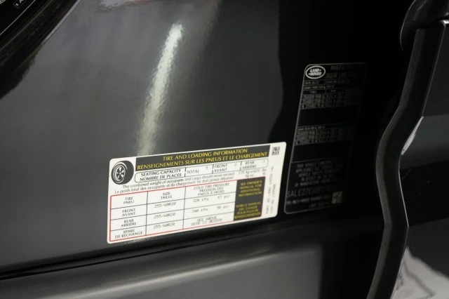 2023 Land Rover Defender L663 - Image 30 of 31