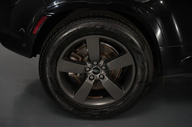 2023 Land Rover Defender L663 - Image 26 of 31