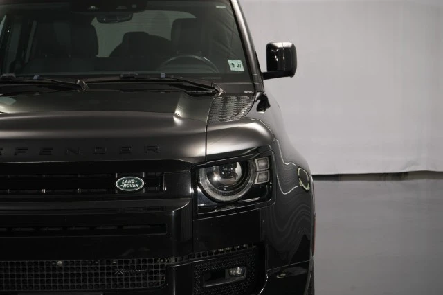 2023 Land Rover Defender L663 - Image 8 of 21