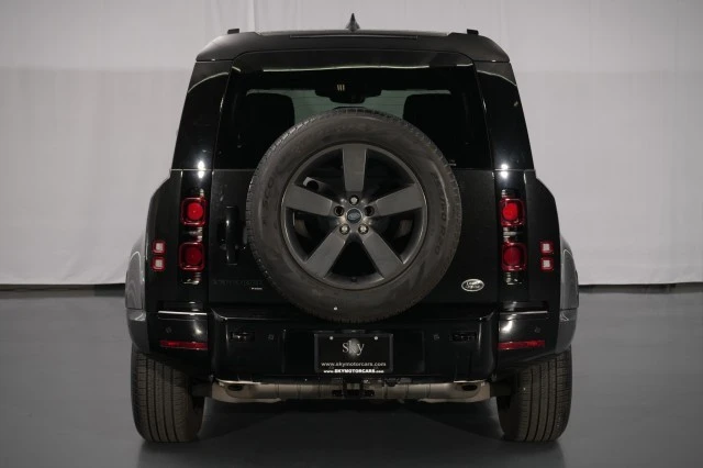 2023 Land Rover Defender L663 - Image 16 of 21