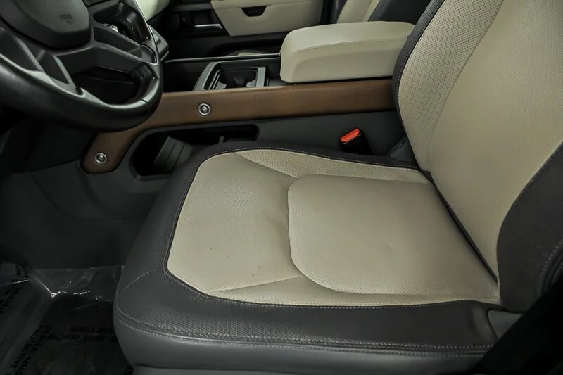2023 Land Rover Defender L663 - Image 14 of 29
