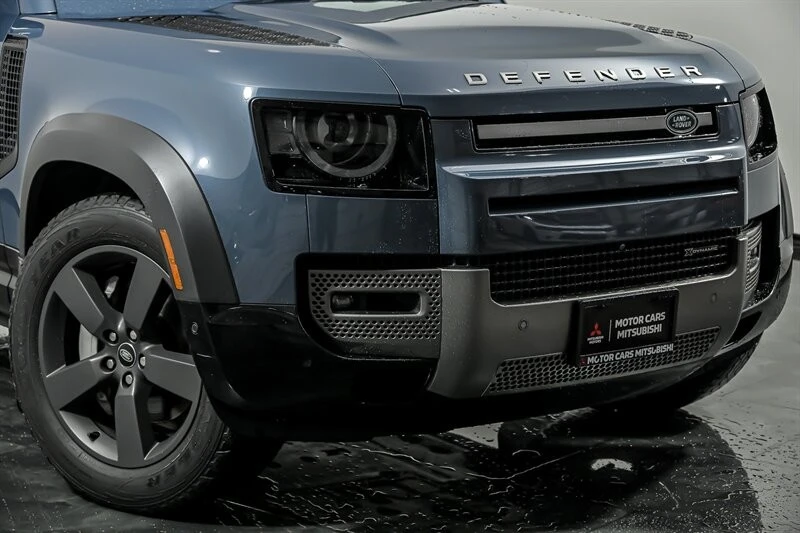 2023 Land Rover Defender L663 - Image 2 of 29