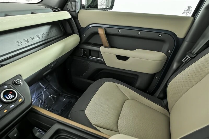 2023 Land Rover Defender L663 - Image 29 of 29