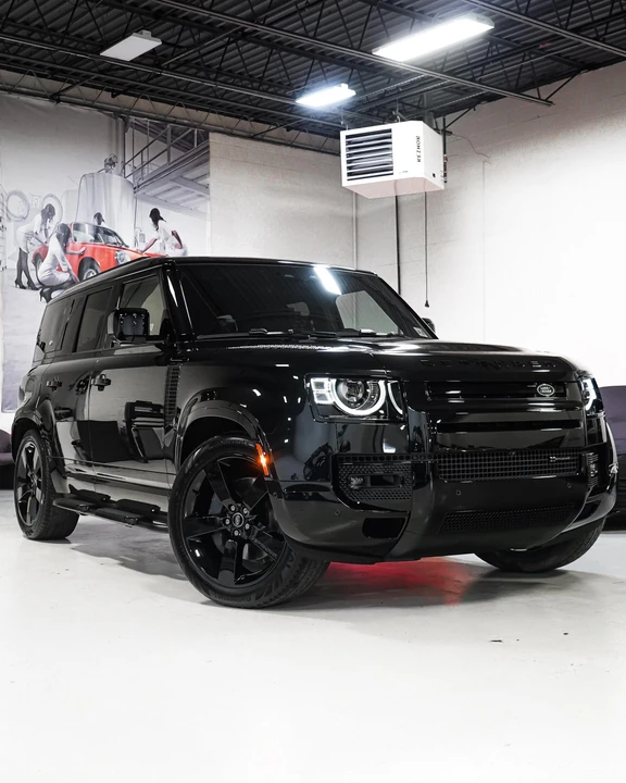 2023 Land Rover Defender L663 - Image 26 of 31