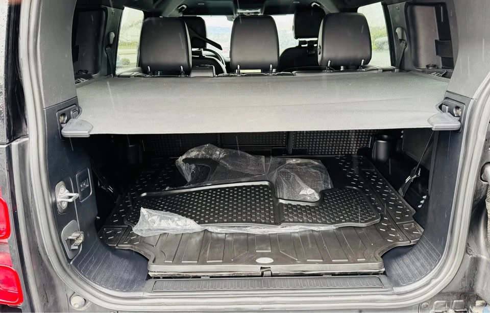 2023 Land Rover Defender L663 - Image 17 of 20