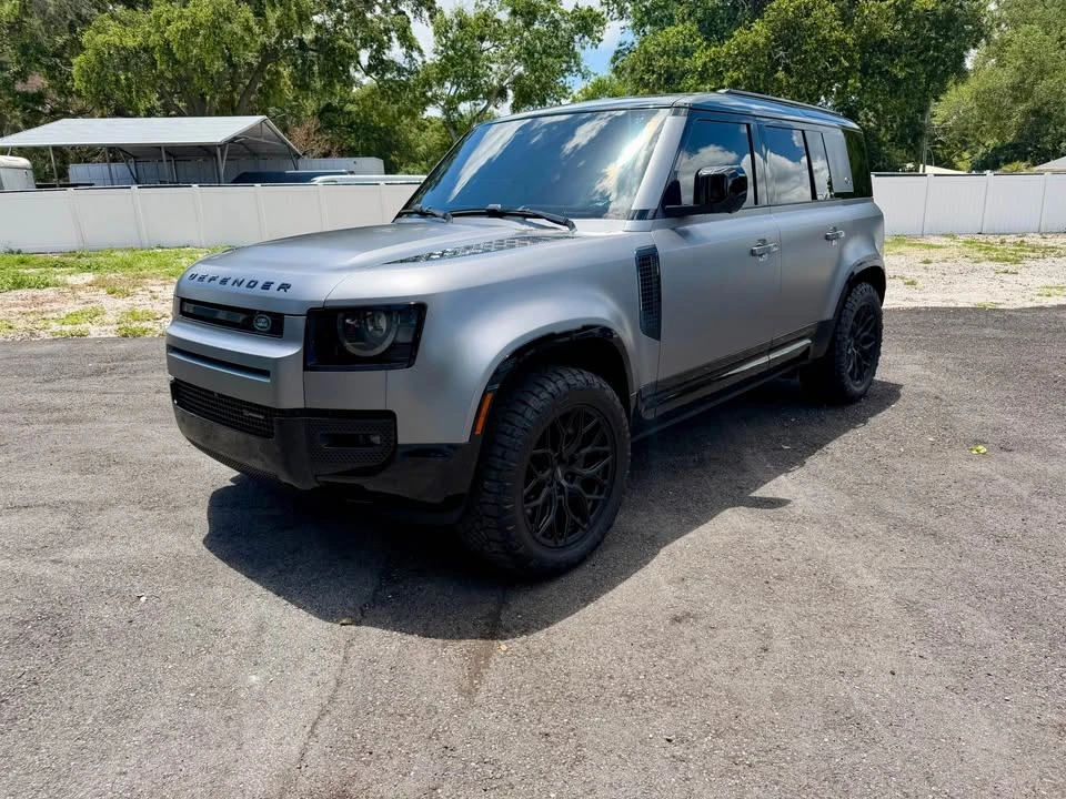 2023 Land Rover Defender L663 - Image 2 of 20