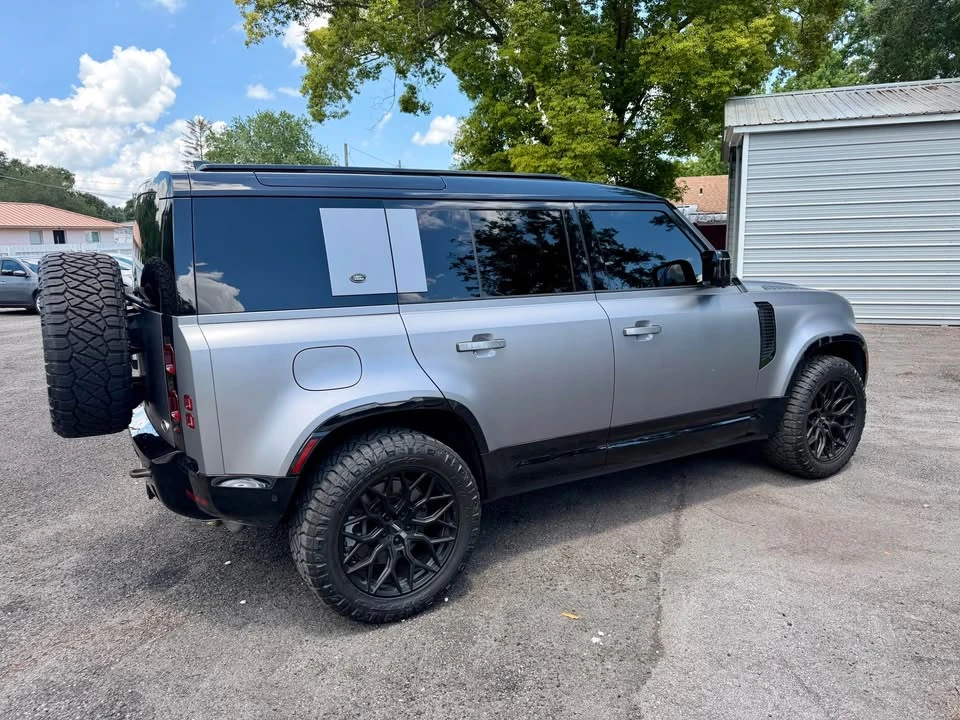 2023 Land Rover Defender L663 - Image 6 of 20