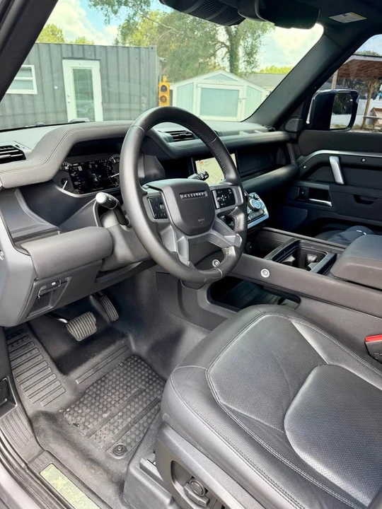 2023 Land Rover Defender L663 - Image 12 of 20