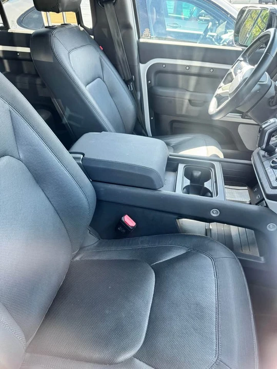 2023 Land Rover Defender L663 - Image 7 of 8