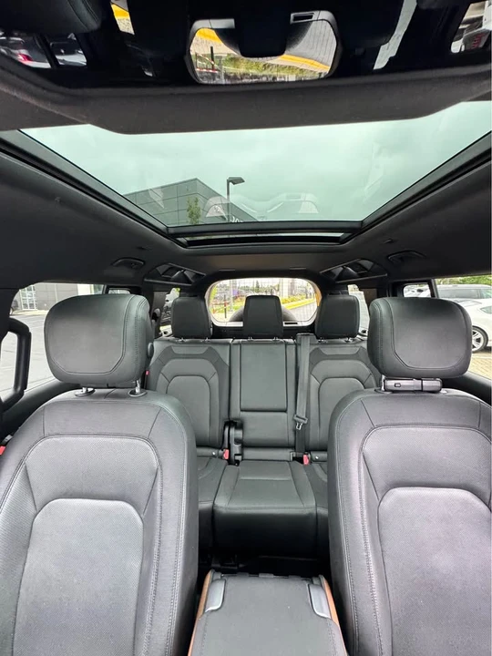 2023 Land Rover Defender L663 - Image 12 of 17