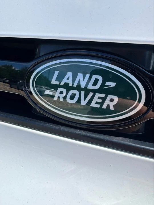 2023 Land Rover Defender L663 - Image 2 of 8