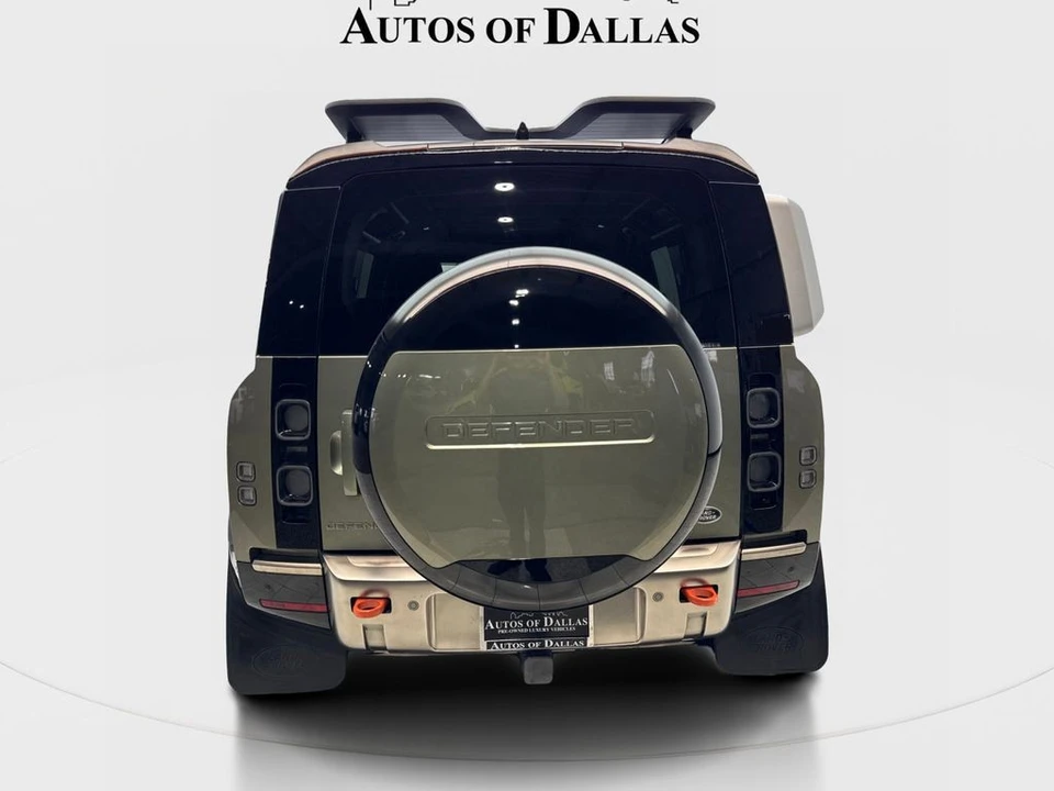 2023 Land Rover - Image 7 of 31