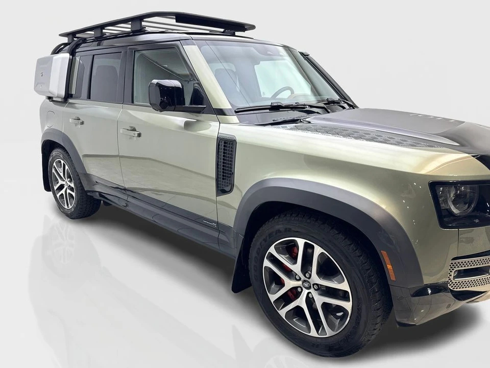 2023 Land Rover Defender L663 - Image 12 of 31