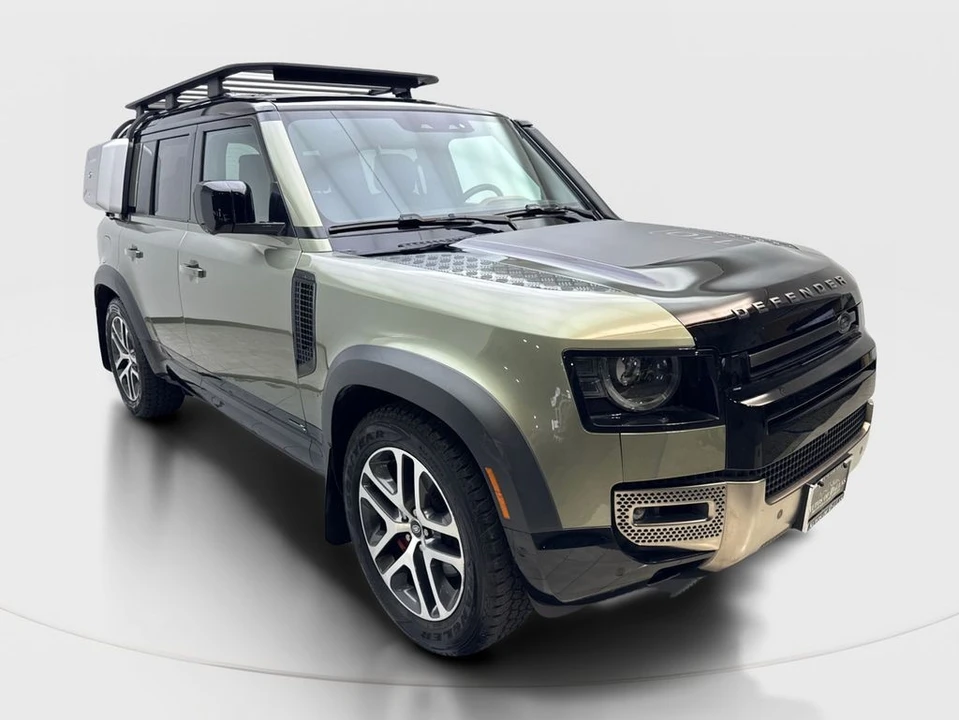 2023 Land Rover - Image 4 of 31
