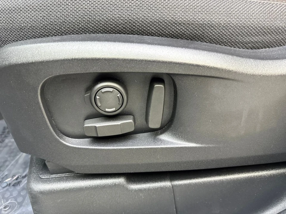 2023 Land Rover Defender L663 - Image 31 of 31