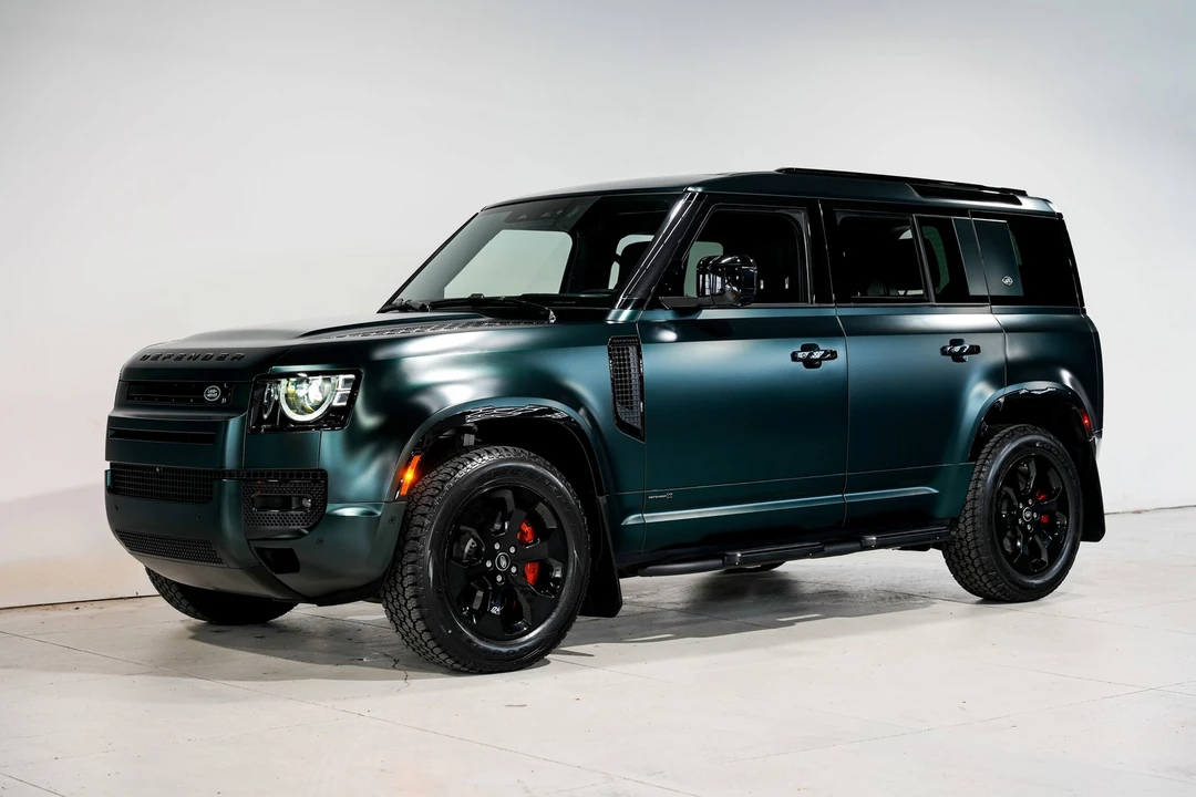 2023 Land Rover Defender L663 - Image 6 of 21