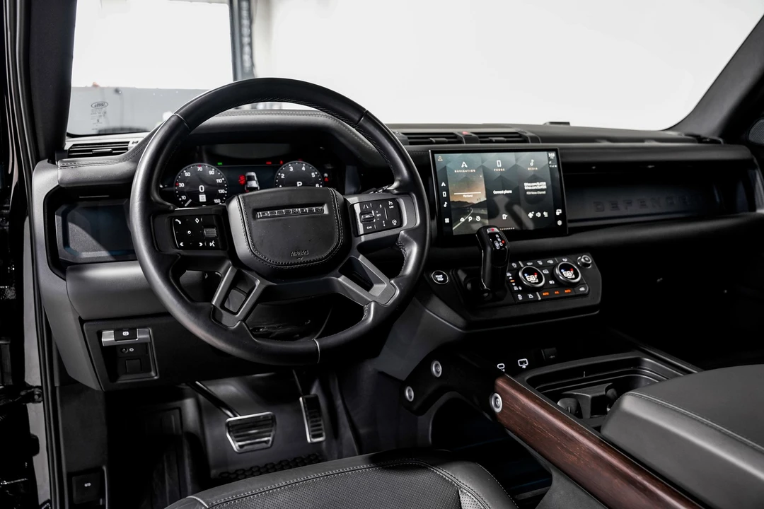 2023 Land Rover Defender L663 - Image 9 of 21