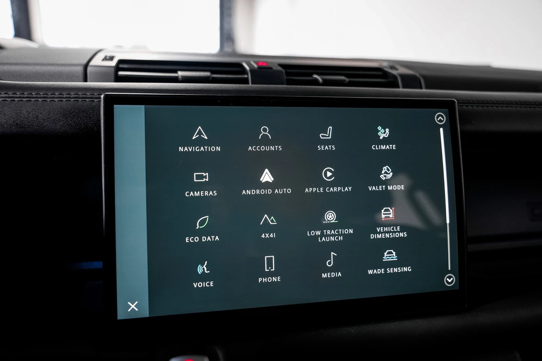2023 Land Rover Defender L663 - Image 15 of 21