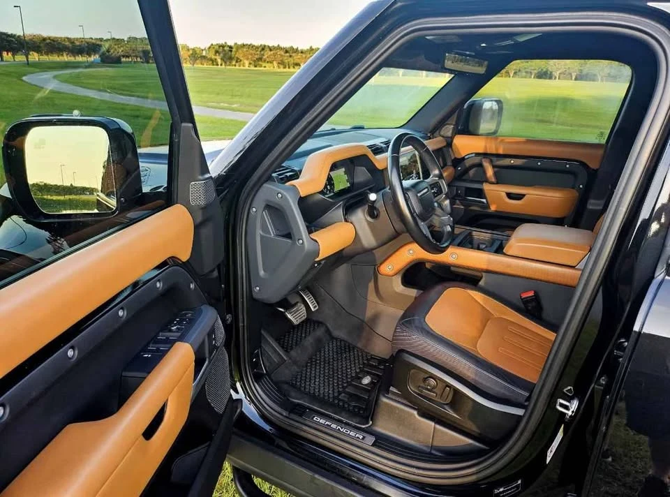 2023 Land Rover Defender L663 - Image 13 of 16