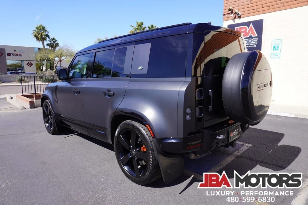 2023 Land Rover Defender L663 - Image 4 of 12