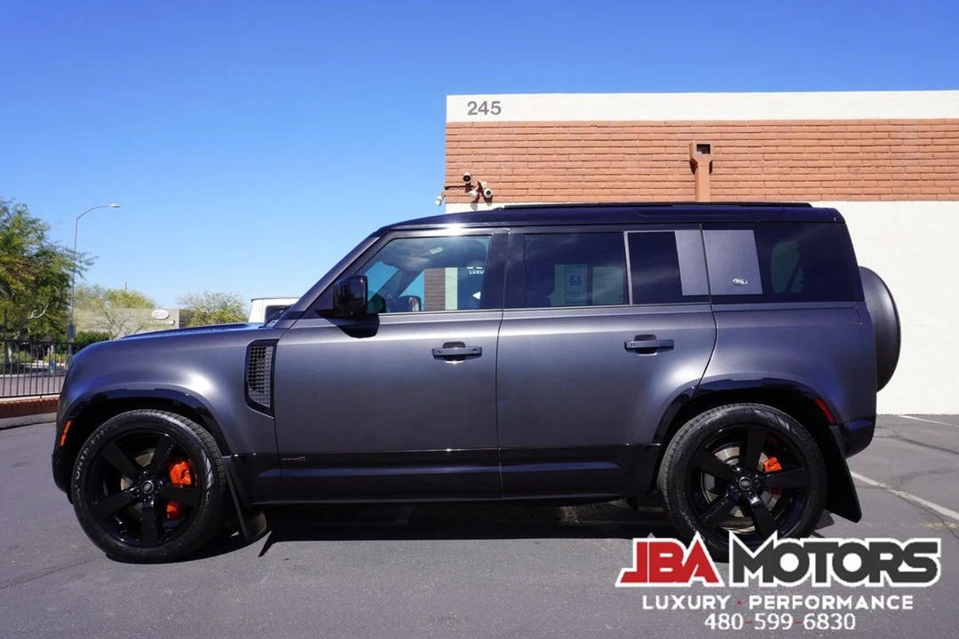 2023 Land Rover Defender L663 - Image 9 of 12
