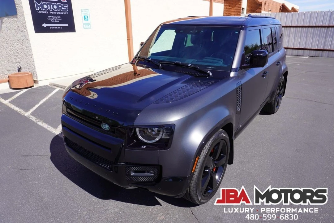 2023 Land Rover Defender L663 - Image 11 of 12