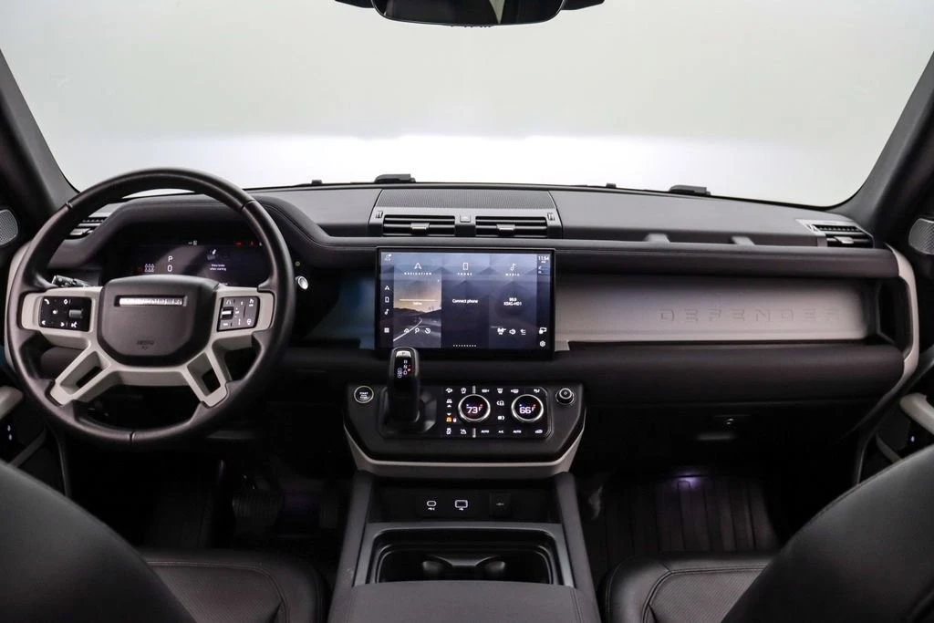 2023 Land Rover Defender L663 - Image 18 of 21