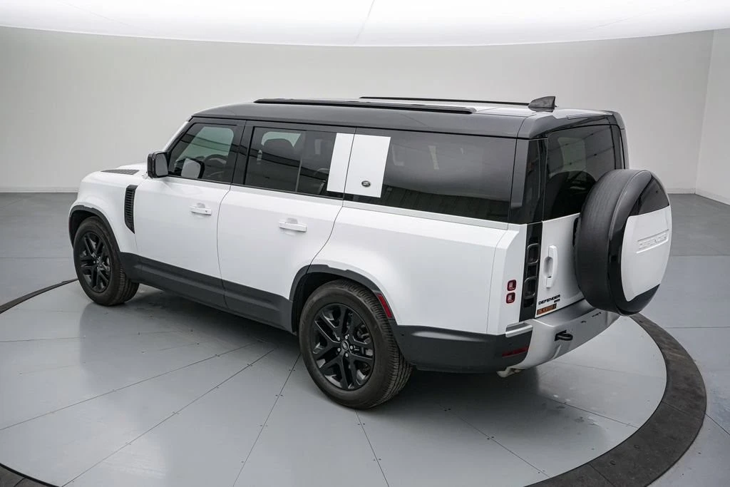 2023 Land Rover Defender L663 - Image 7 of 21