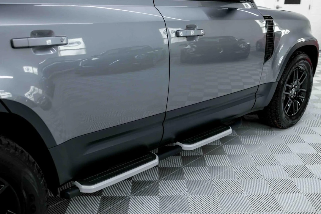 2023 Land Rover Defender L663 - Image 23 of 31