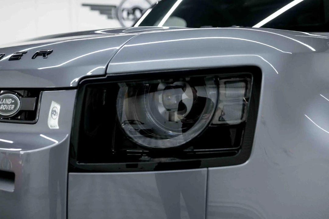 2023 Land Rover Defender L663 - Image 12 of 31