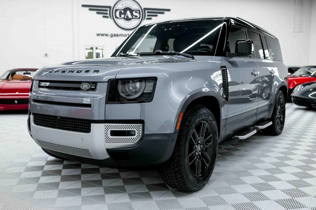 2023 Land Rover Defender L663 - Image 3 of 31
