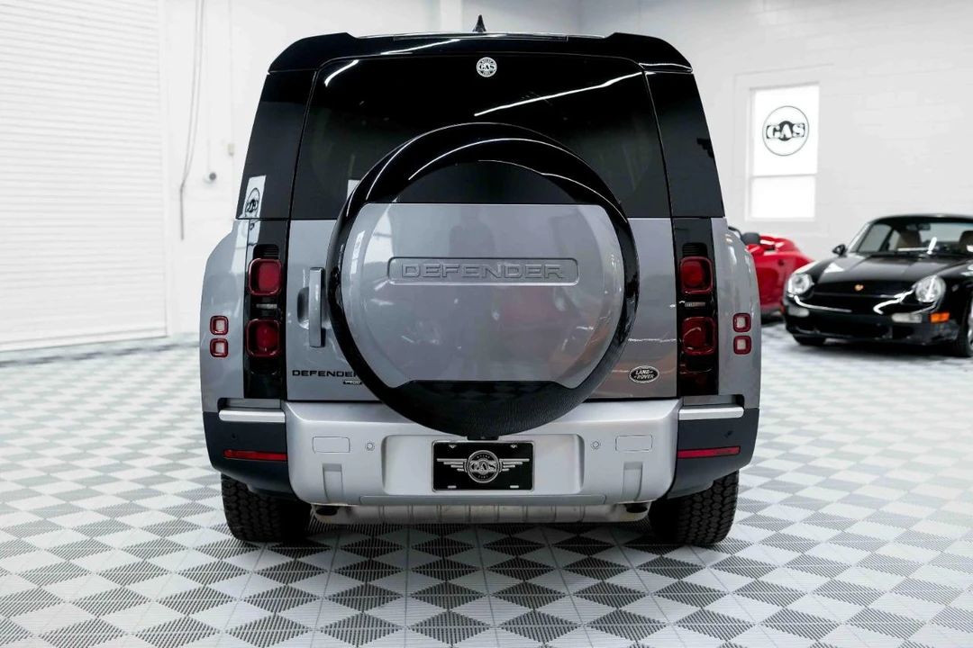 2023 Land Rover Defender L663 - Image 8 of 31