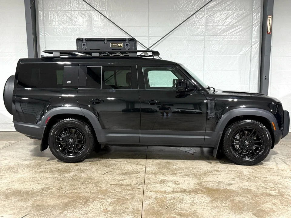 2023 Land Rover Defender L663 - Image 7 of 21