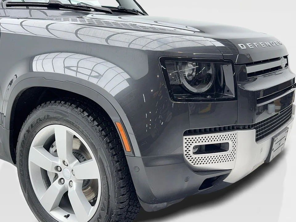 2023 Land Rover Defender L663 - Image 3 of 21
