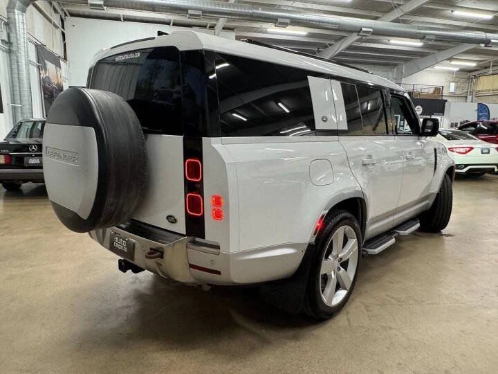 2023 Land Rover Defender L663 - Image 7 of 16