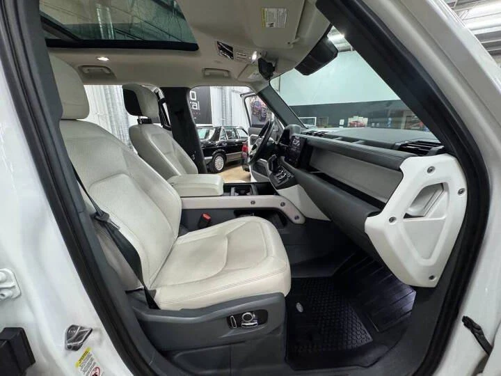 2023 Land Rover Defender L663 - Image 10 of 16