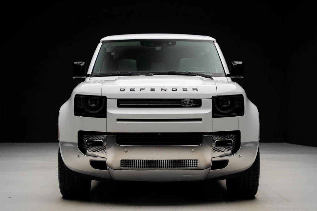 2023 Land Rover Defender L663 - Image 7 of 12